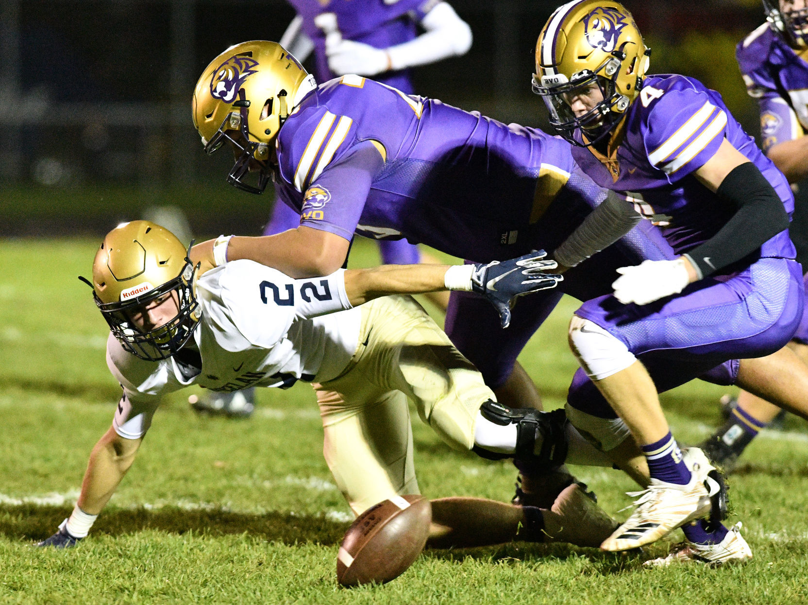 Spencer vs Heelan football